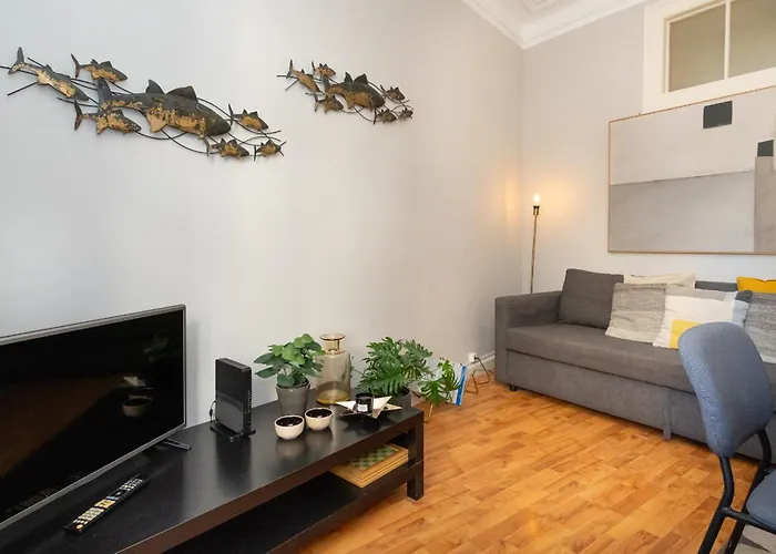 Monicas アパート リスボン